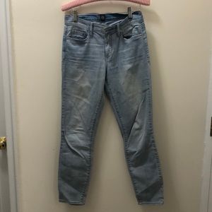 Light weight blue jeans